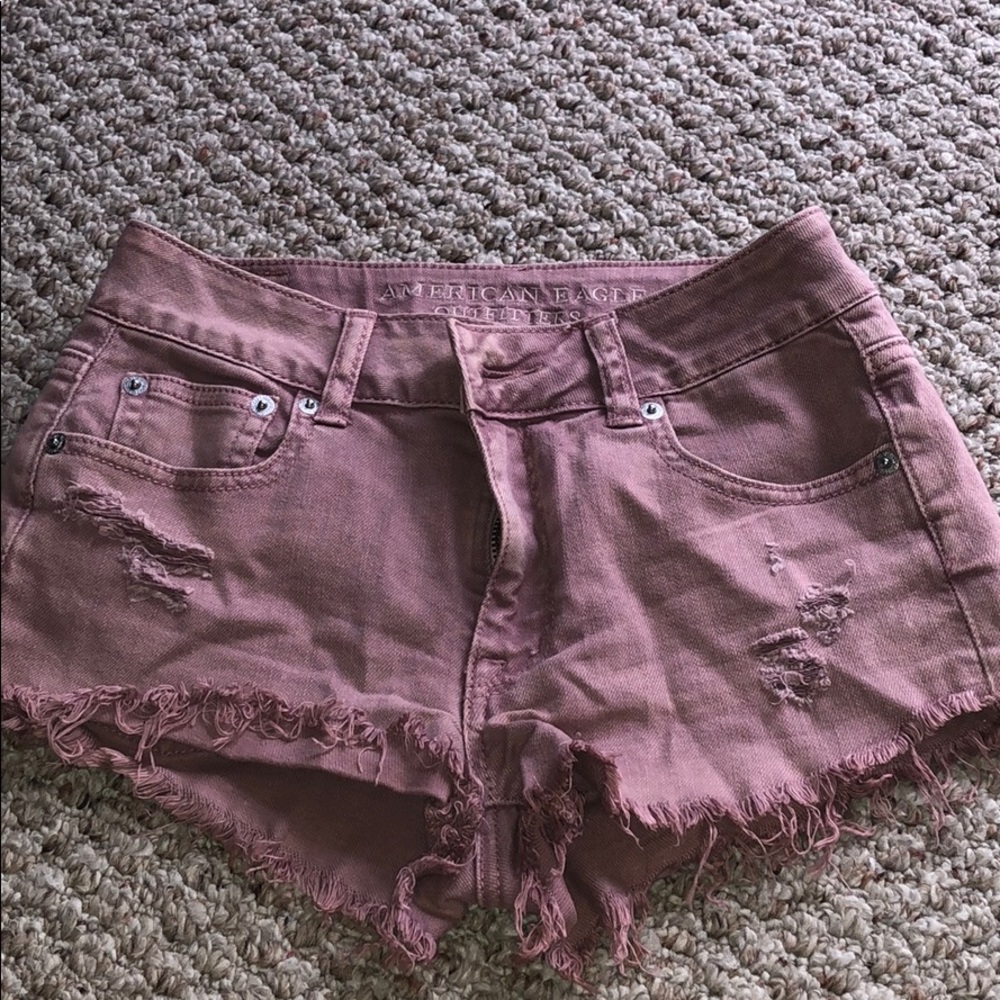 Beautiful mauve color denim shorts